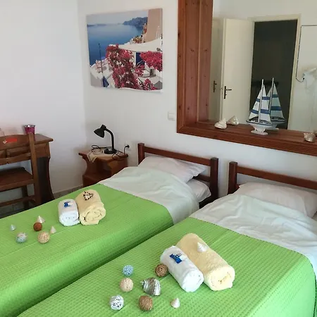 Paros *