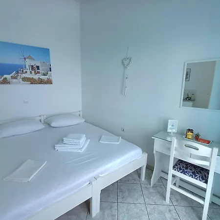 Paros *