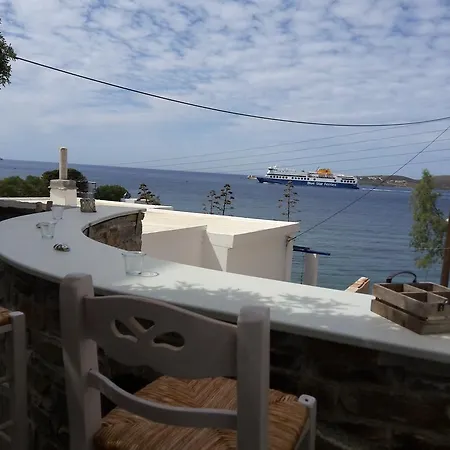 Paros