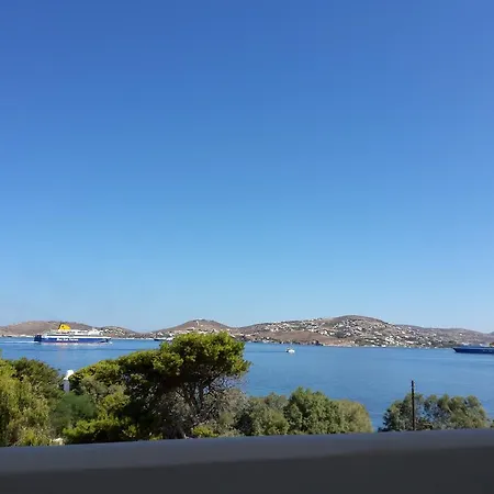 Paros * Páros