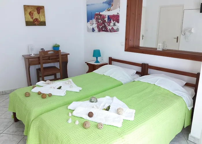 Dora Parikia (Paros)